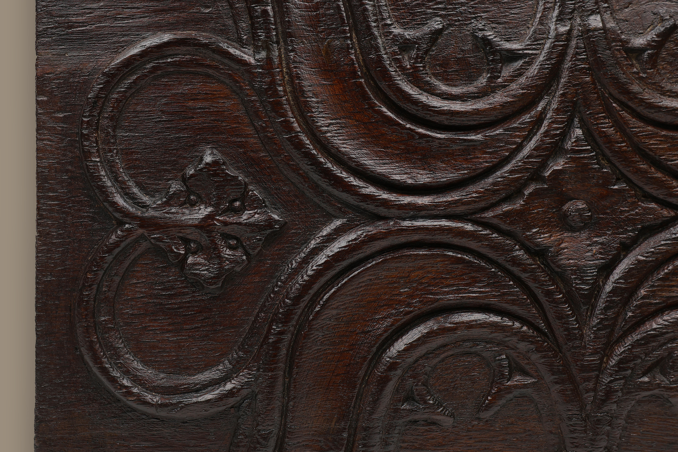 16th Century Hand-Crafted Gothic Panel in Oak, Belgiumthumbnail